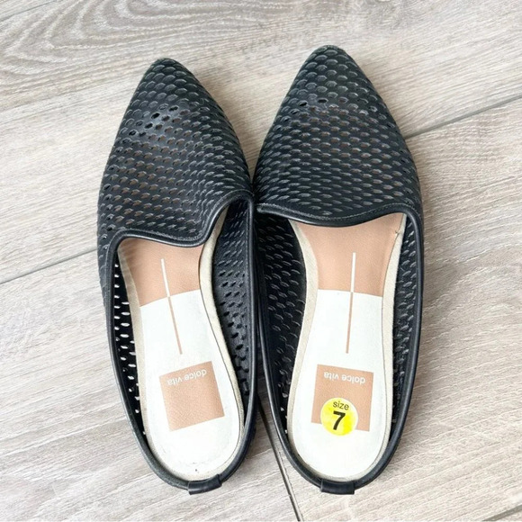 Dolce Vita Grant Perf Perforated Slip On Mules - Picture 3 of 9